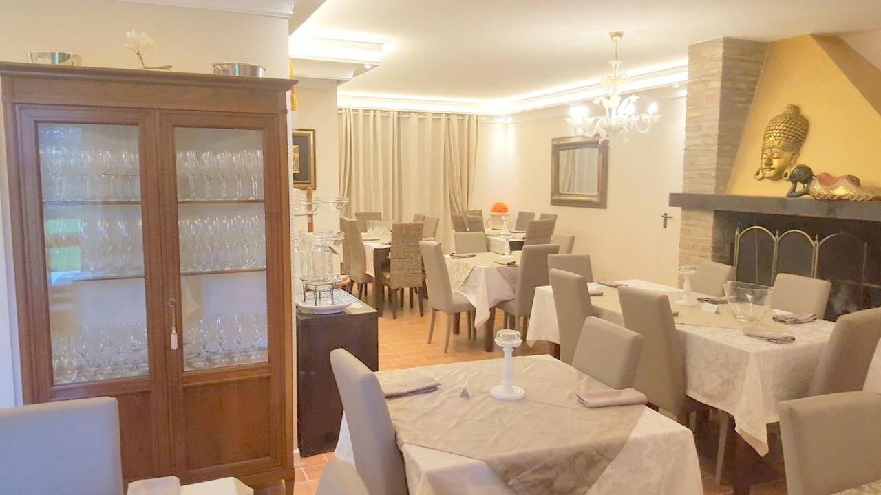 Country House Resort Villa Giardino Degli Eventi Fano Exteriér fotografie